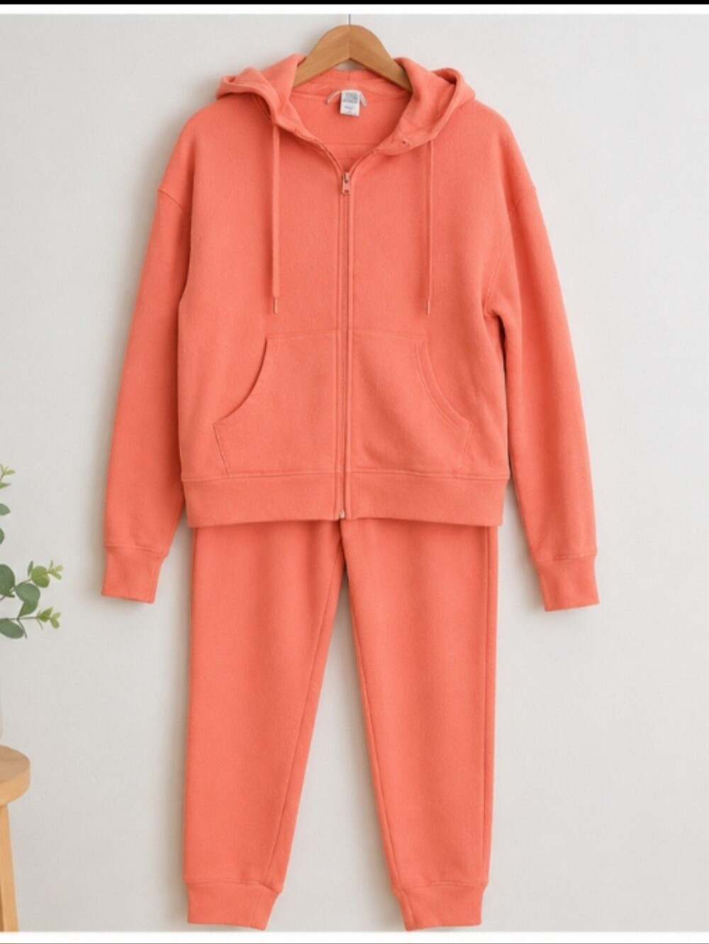 Coral Peach 2-Piece Lounge Set – Hoodie & Jogger Pants